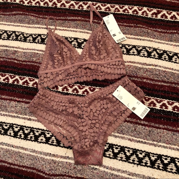 Urban Outfitters Other - NWT Urban Outfitters bikini and bralette set